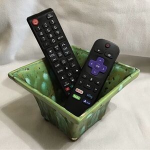 Retro glazed pottery planter / bowl